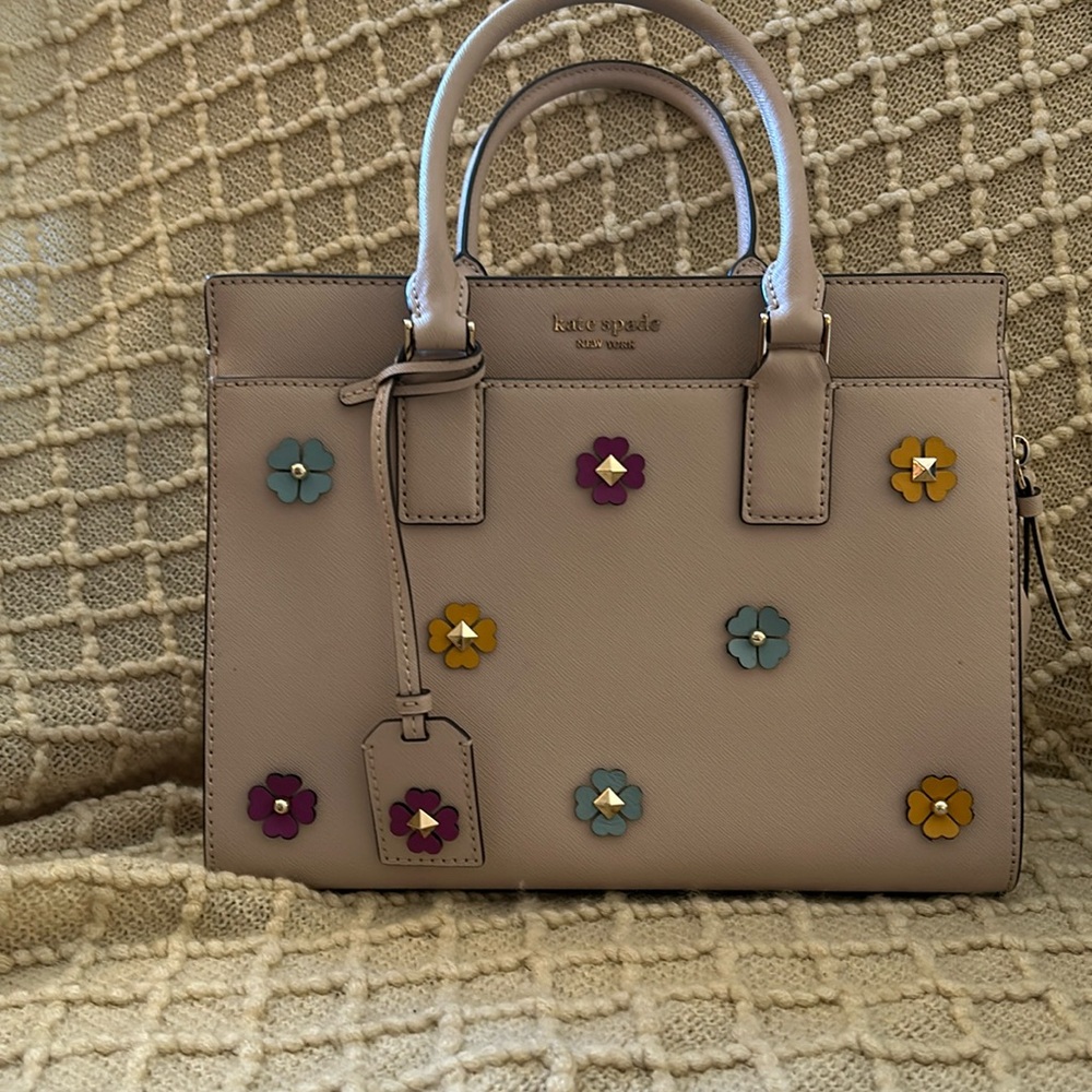 KS Cameron Medium Flower Applique Satchel NWOT dust bag included